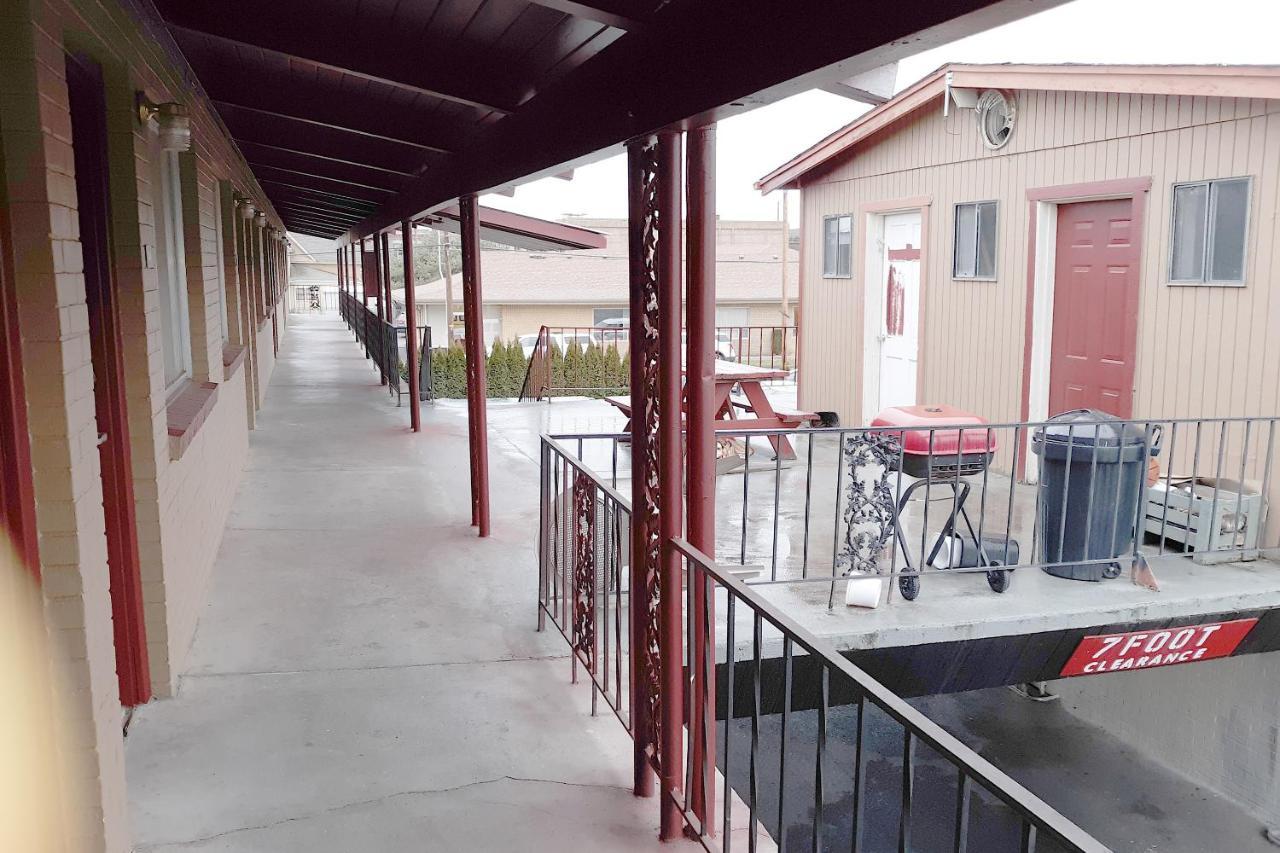 Oyo Hotel Pendleton Or Downtown Εξωτερικό φωτογραφία